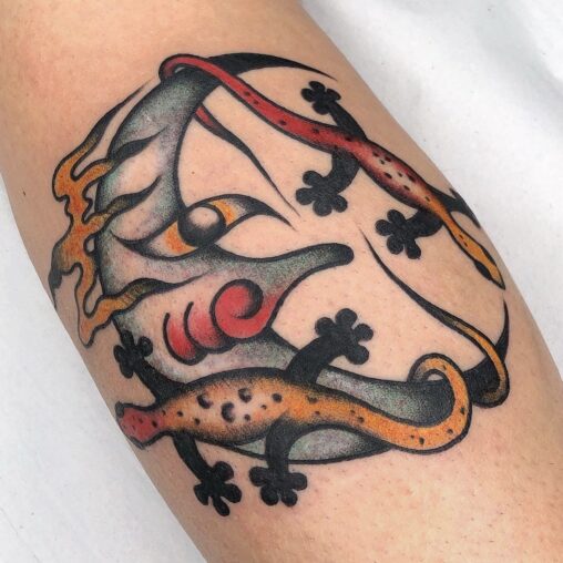 Tatuaje tradicional luna