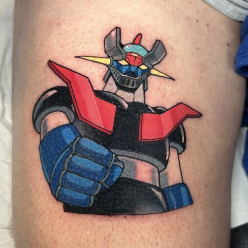 Tatuaje anime robot InkFamia